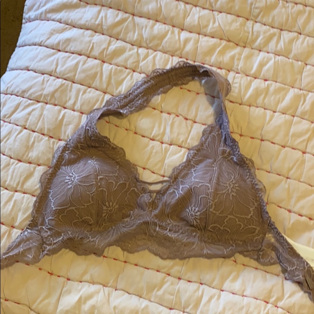 hollister bralette